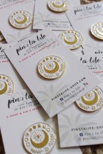 bien-être pins on a card