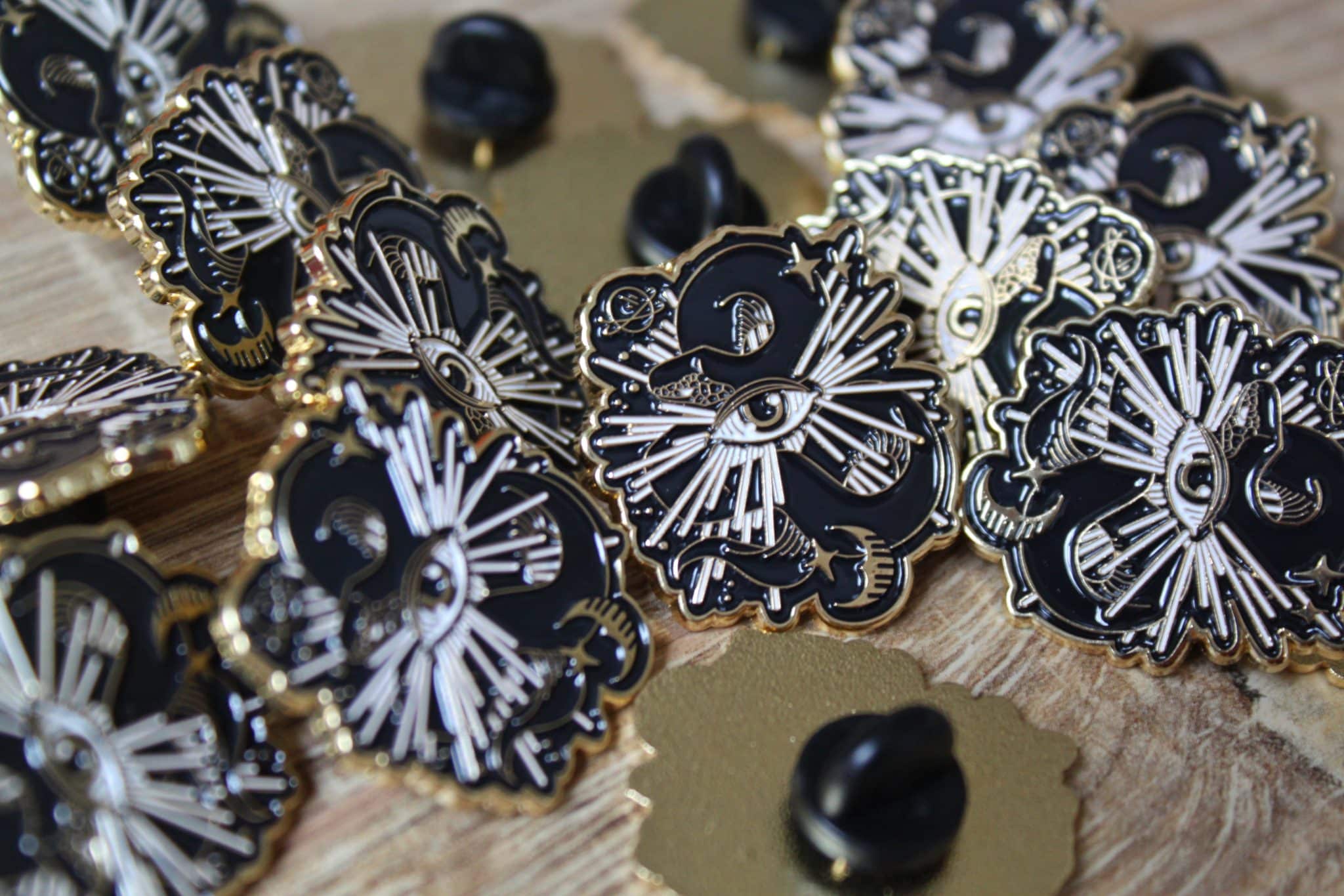 Fabrication de pin's personnalisés